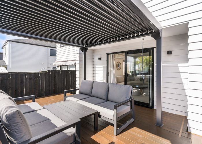  at 12 Kearns Drive, Hobsonville, Waitakere City, Auckland