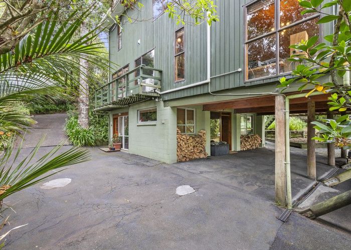  at 18 Tinopai Road, Titirangi, Auckland