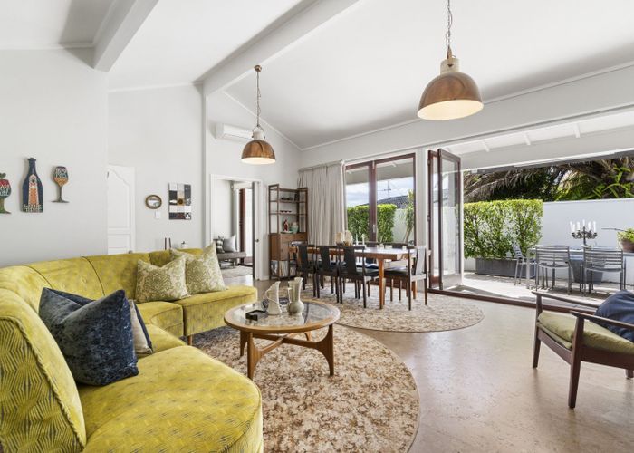  at 58 Roberta Avenue, Glendowie, Auckland