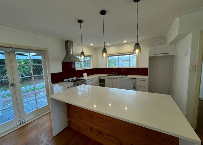  at 40 Swanson Road, Henderson, Auckland