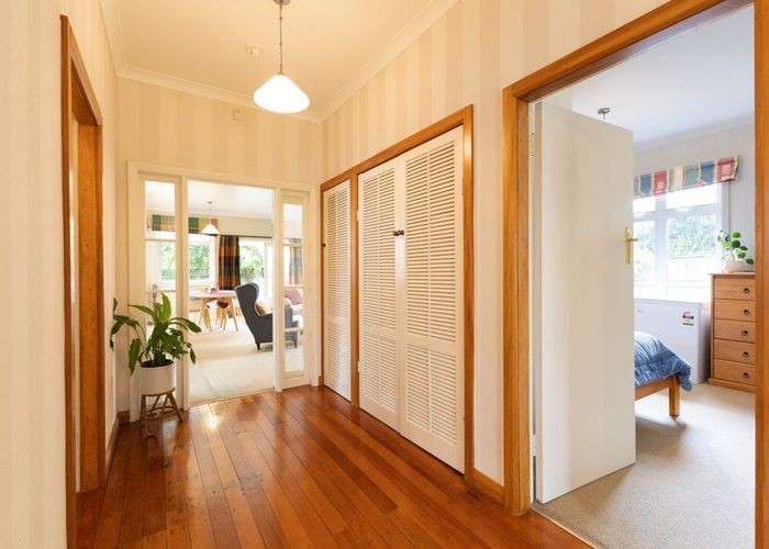  at 27 Pahiatua Street, Hokowhitu, Palmerston North