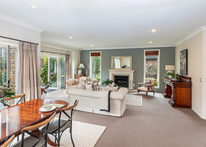  at 28 Glen Oaks Drive, Northwood , Christchurch City, Canterbury