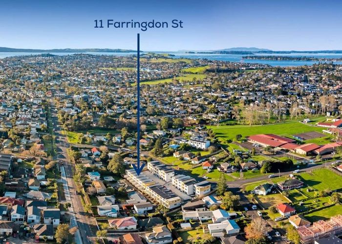  at 11 Farringdon Street, Glen Innes, Auckland City, Auckland