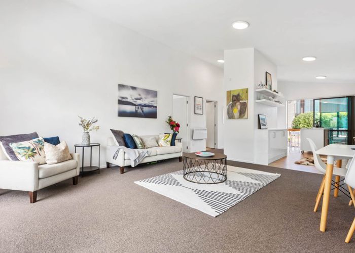  at 18C Torrington Crescent, Glen Innes, Auckland