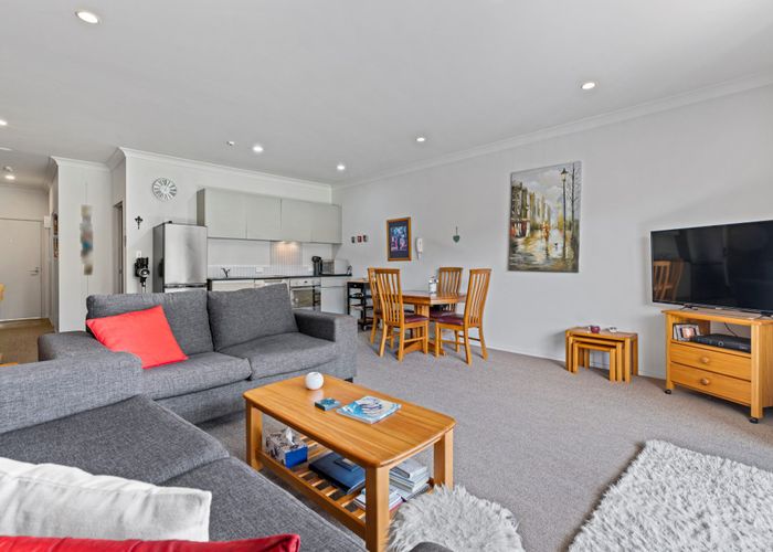  at 17/128 Stancombe Road, Flat Bush, Manukau City, Auckland