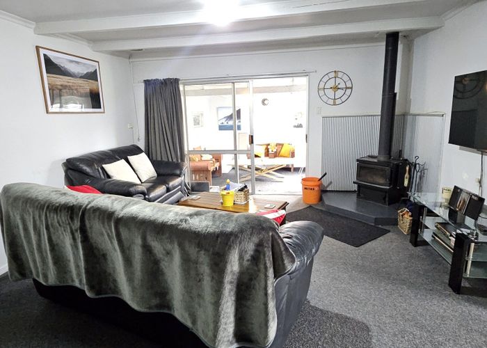  at 87 Omapere Street, Dobson, Greymouth
