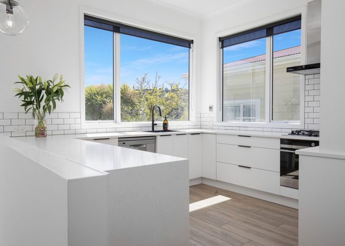  at 30 Overtoun Terrace, Hataitai, Wellington