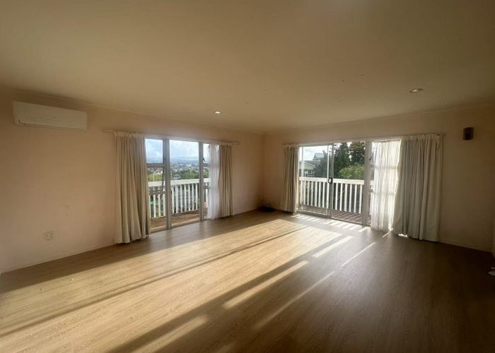  at 2 Penbury Place, New Windsor, Auckland