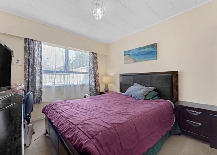  at 2/36 Kimpton Road, Papatoetoe, Auckland