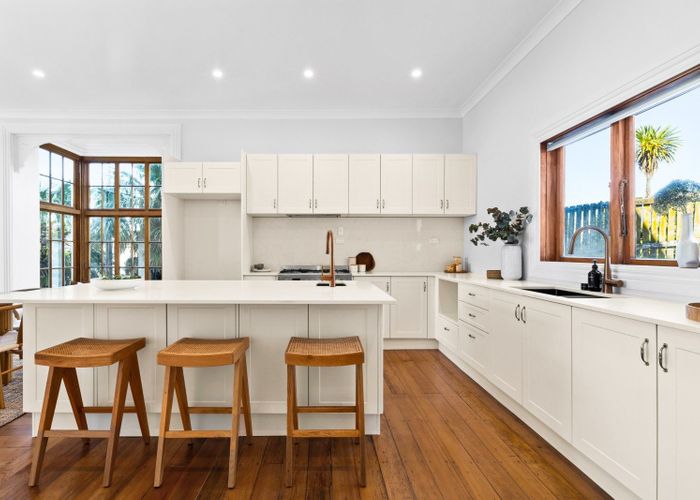  at 26 Thompson Road, Bluff Hill, Napier
