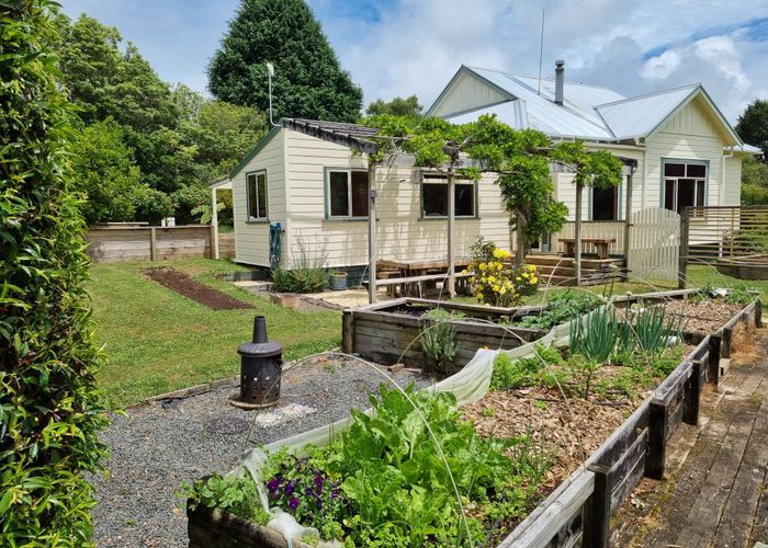  at 466 Pekanui Road, Puketotara, Te Awamutu