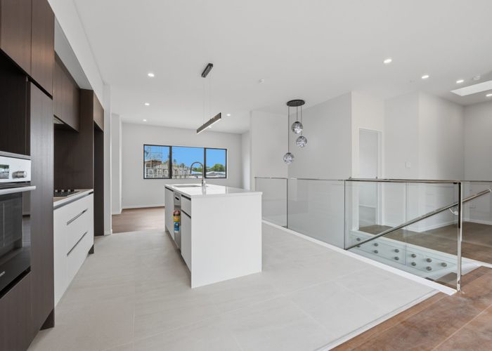  at 8/20 Melia Place, Stanmore Bay, Rodney, Auckland