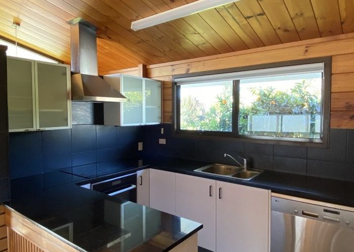  at 4 Johnston Place, Welcome Bay, Tauranga, Bay Of Plenty
