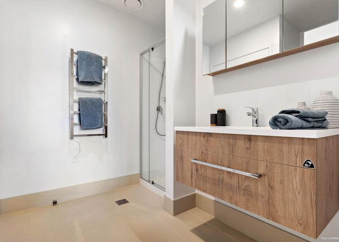  at 3/2 Tahuhu Road, Mount Wellington, Auckland