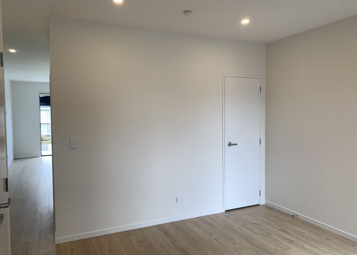  at 20 POHORAMA LANE "WAIATA SHORES", Takanini, Papakura, Auckland