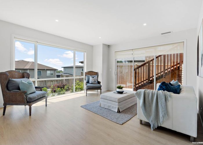  at 11 Golden Morning Drive, Albany Heights, Auckland