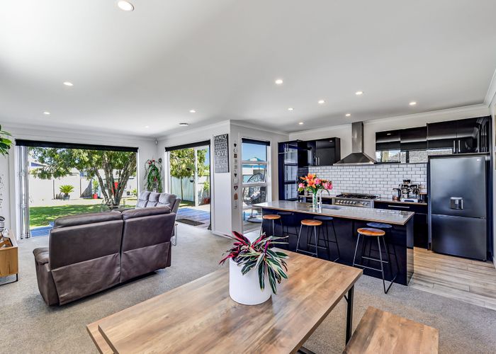  at 32 Irvine Street, Frankton, Hamilton