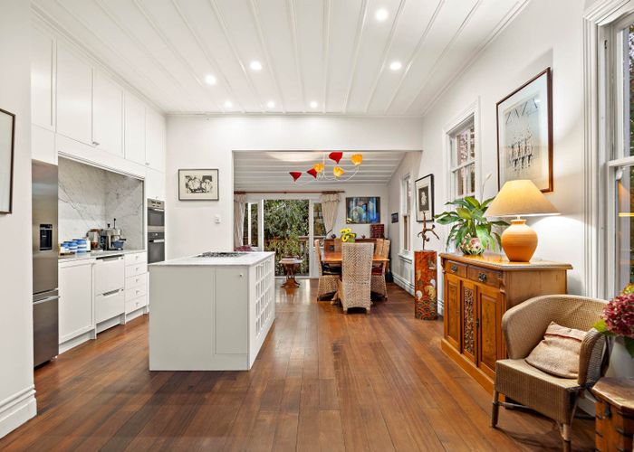  at 104 Bassett Road, Remuera, Auckland City, Auckland