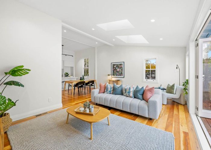  at 21 Cardigan Street, Morningside, Auckland City, Auckland