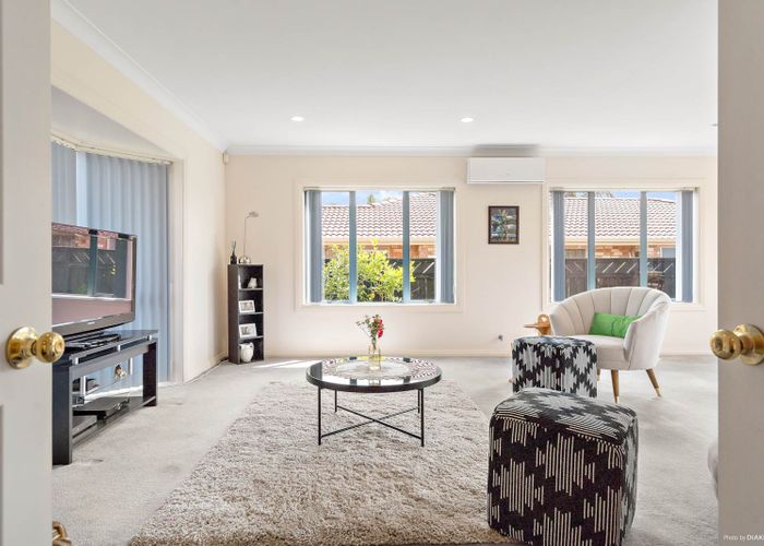  at 45 Roy Maloney Drive, Henderson, Auckland
