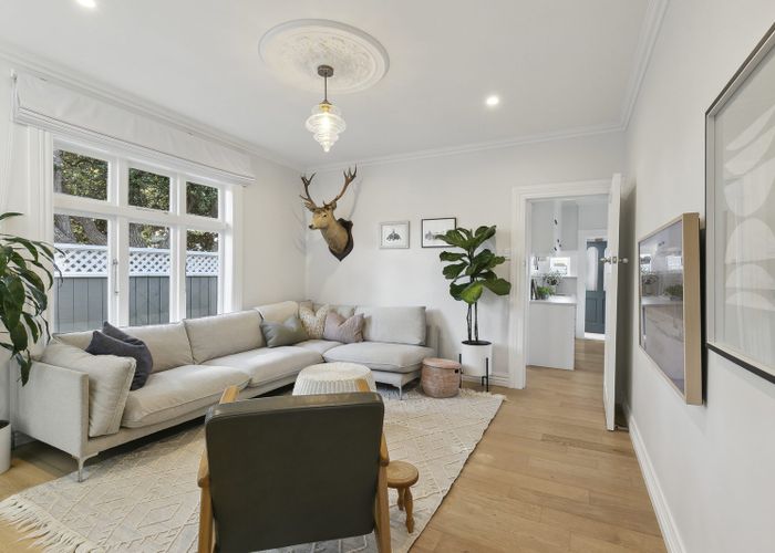  at 40 Aparima Avenue, Miramar, Wellington