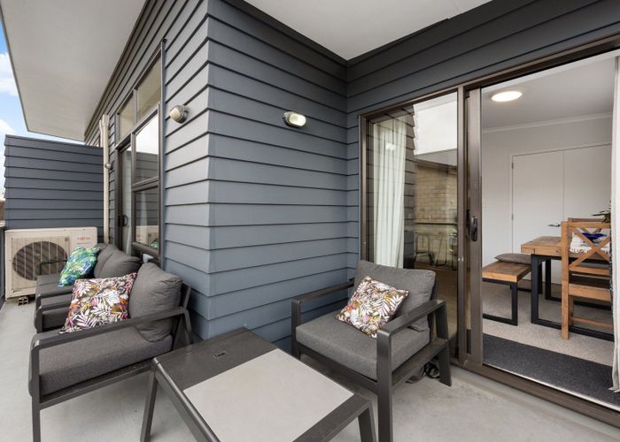  at 4/17 Cook Street, Hamilton East, Hamilton