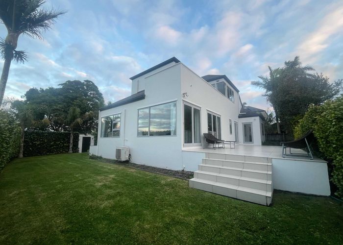  at 2 Puna Street, Orakei, Auckland