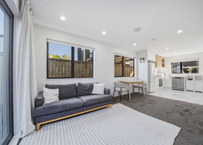  at 3B Tulloch Place, Conifer Grove, Papakura, Auckland