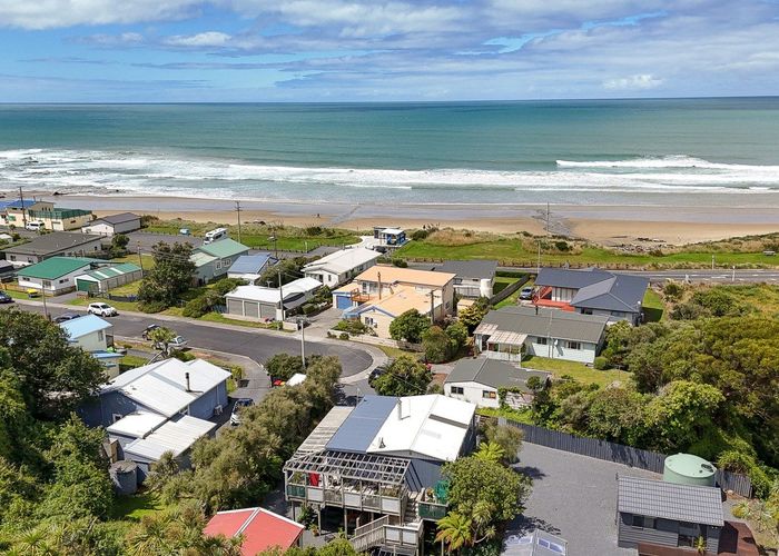  at 9 Moana Street, Kaka Point, Clutha, Otago