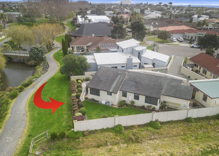  at 25 Bermuda Drive, Papamoa Beach, Papamoa
