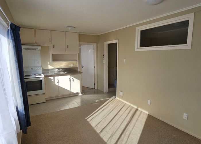  at 4/328 Ellerslie-Panmure Highway, Mount Wellington, Auckland City, Auckland