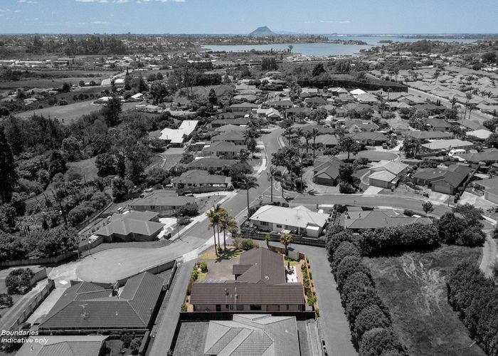  at 31 Brackenburn Drive, Ohauiti, Tauranga