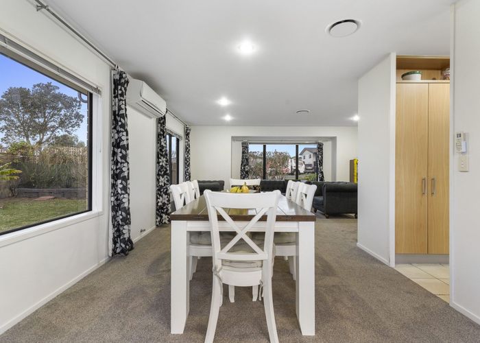  at 187 Sturges Road, Henderson, Waitakere City, Auckland