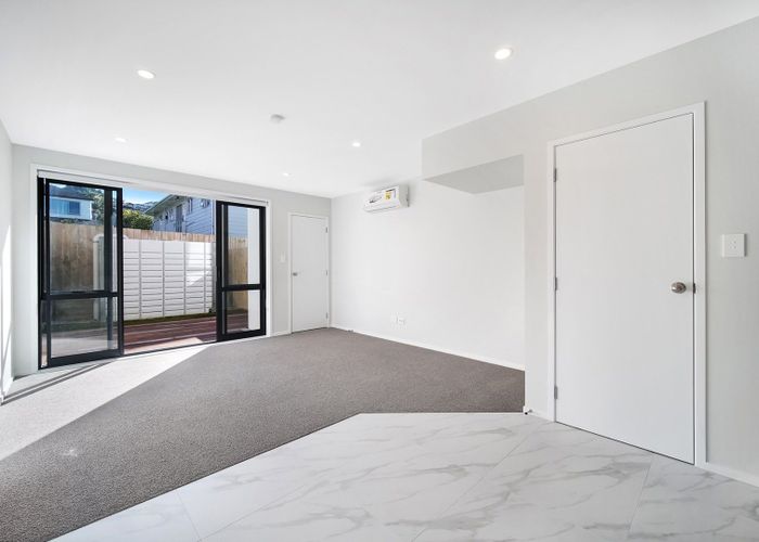  at 3/31 Ayton Drive, Glenfield, North Shore City, Auckland