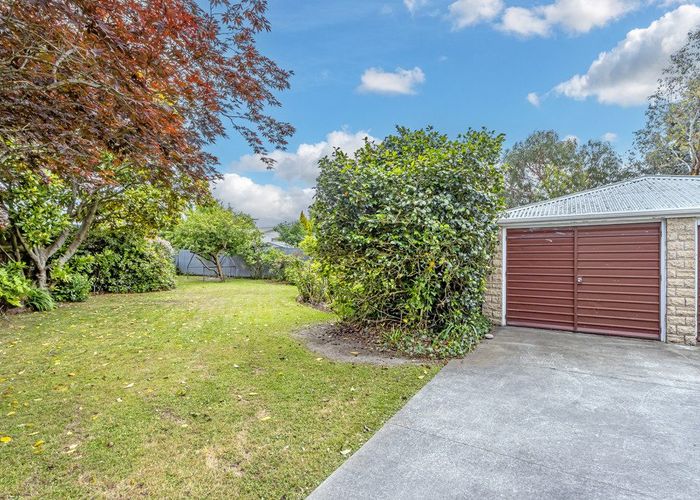  at 20 Ambleside Drive, Burnside, Christchurch