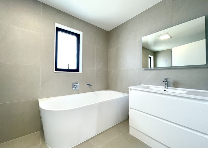  at 6C Vanbrugh Place, Bucklands Beach, Manukau City, Auckland