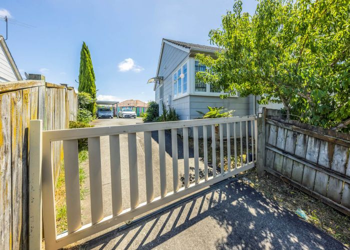  at 27A Potter Avenue, Wesley, Auckland