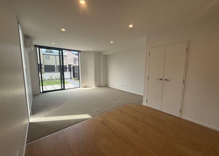  at 2/86 Holly Road, St. Albans, Christchurch City, Canterbury