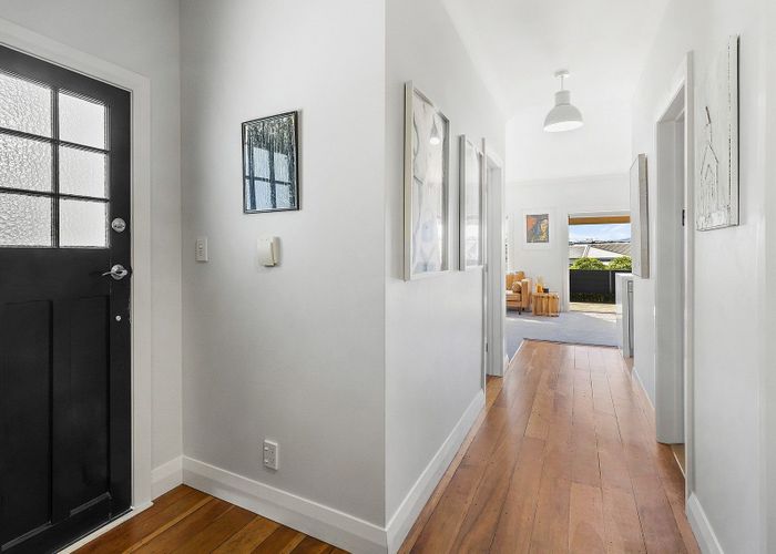  at 3 Endeavour Street, Lyall Bay, Wellington, Wellington