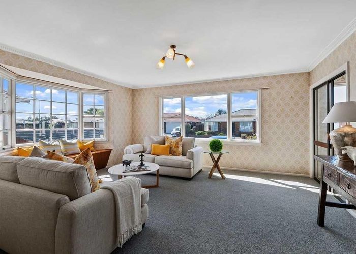  at 1/6 Apollo Place, Papanui, Christchurch City, Canterbury