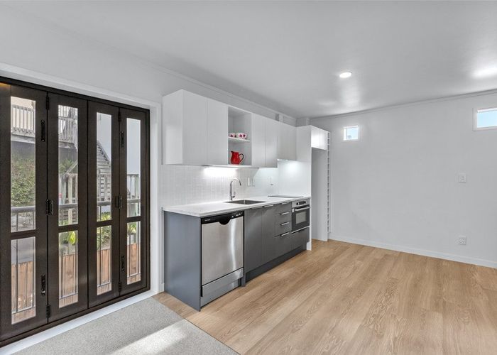  at 7/70 Randolph Street, Eden Terrace, Auckland City, Auckland