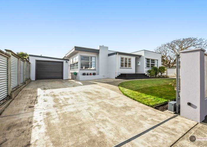 at 1 Meadows Avenue, Waiwhetu, Lower Hutt
