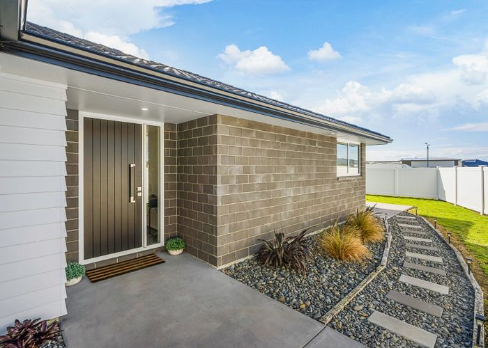  at 18 Maturiki Drive, One Tree Point