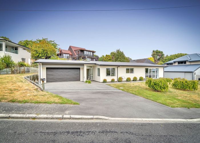  at 4 Whaka Terrace, Huntsbury, Christchurch