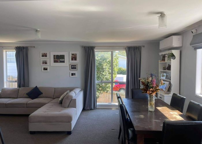  at 24 Meilland Place, Glen Eden, Auckland