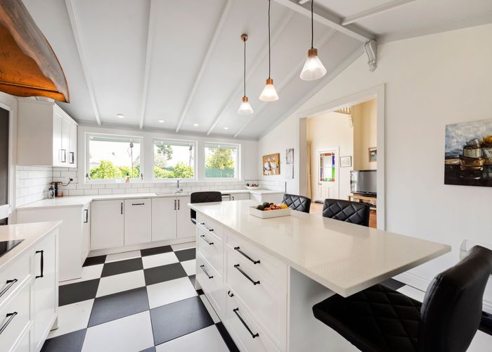  at 137 Boundary Road, Claudelands, Hamilton, Waikato