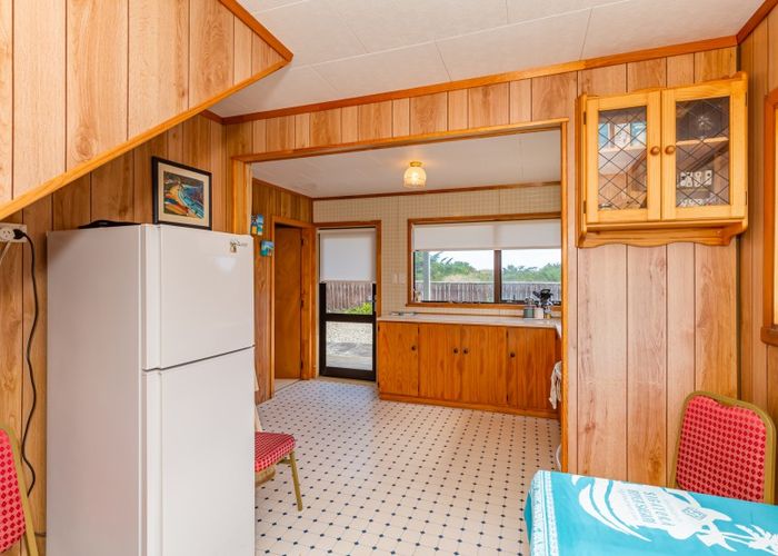  at 5 Rua Avenue, Waitarere Beach, Levin