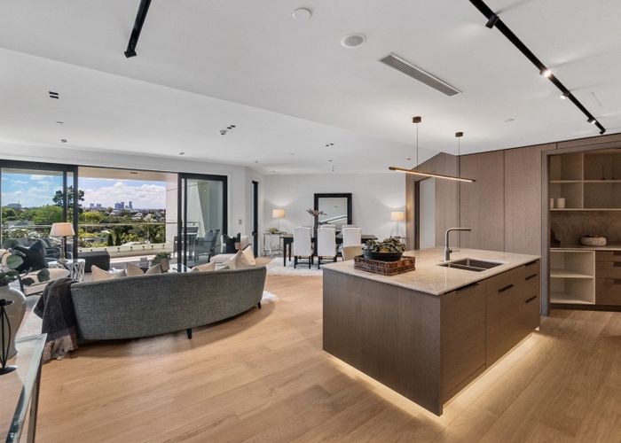  at 204/308 Remuera Road, Remuera, Auckland City, Auckland