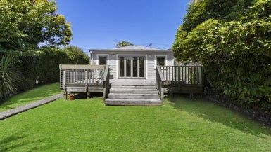  at 8 Lewer Street, Karori, Wellington