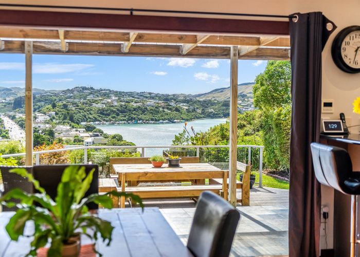  at 62 Kiriwai Road, Paremata, Porirua